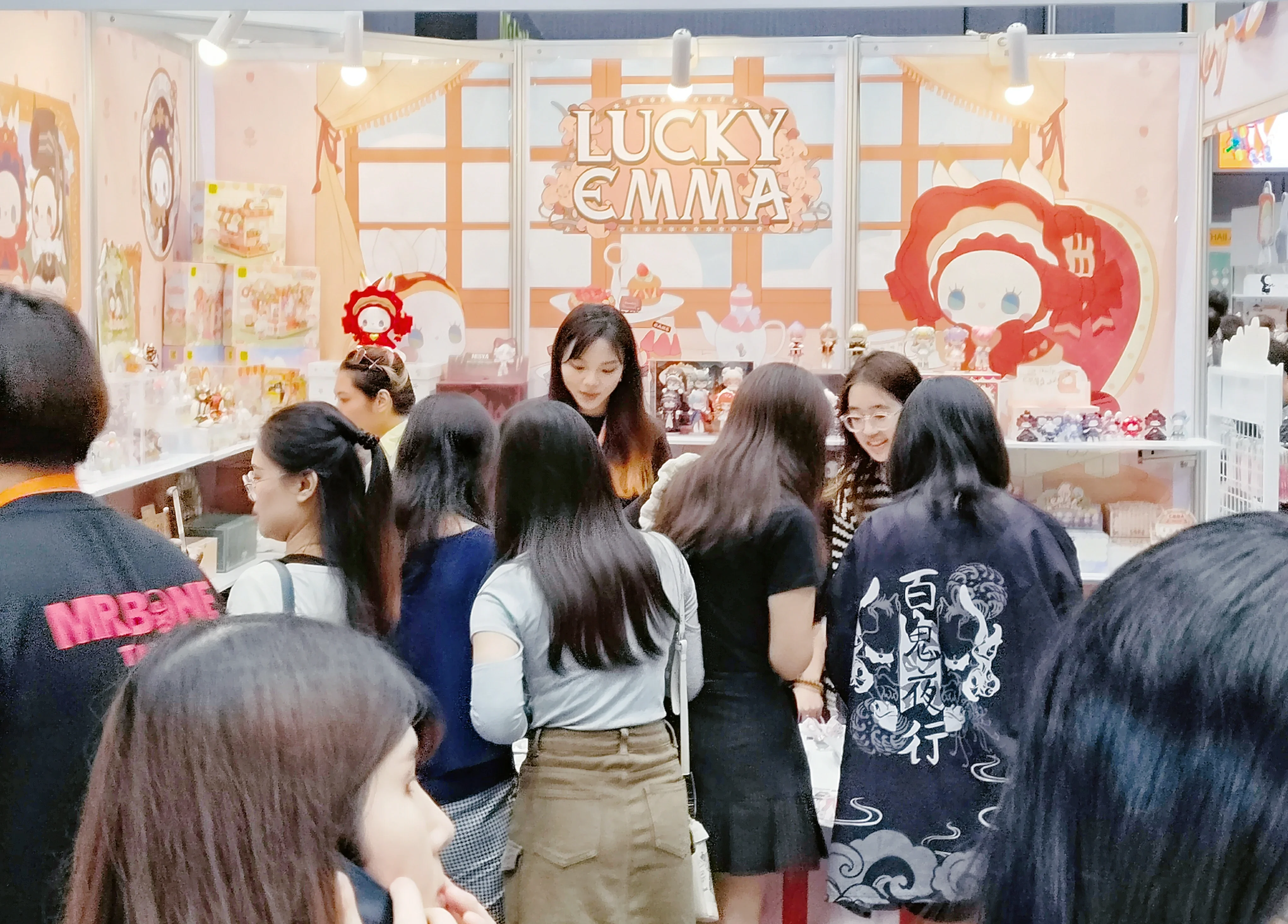 LUCKY EMMA Shines at Wonder Festival 2024 in Bangkok 3 format,webp