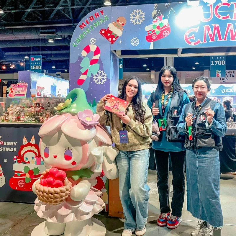 Lucky EMMA Exhibits at The Expo at World Market Center DesignerCon in the USA 12 format,webp